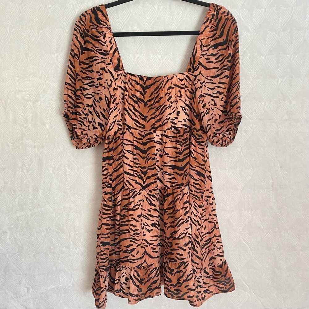 Buddy Love Becca Tiger Print Babydoll Mini Dress Women’s Small Puff Sleeves - Picture 14 of 16